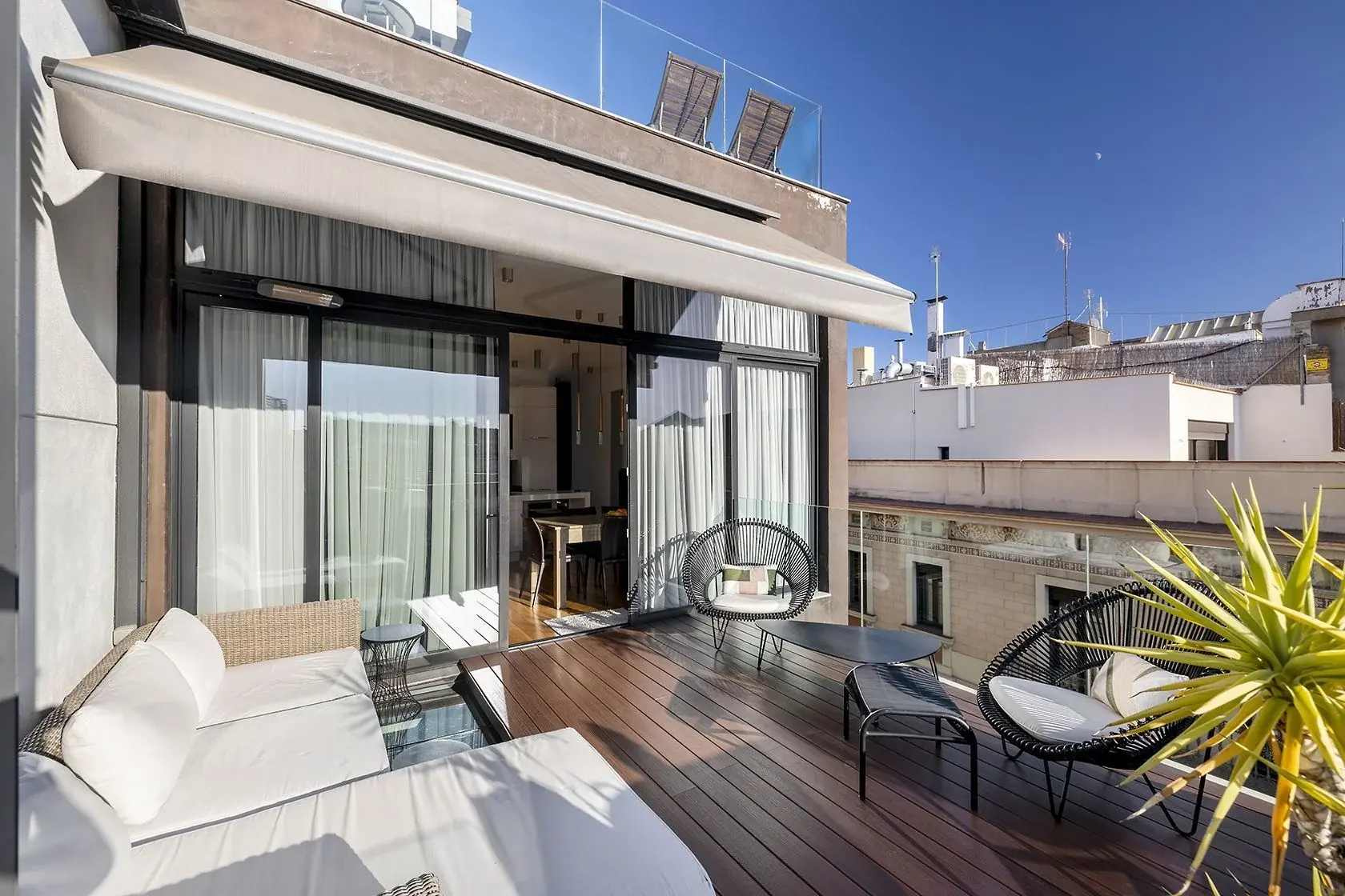 The Lluis Penthouse