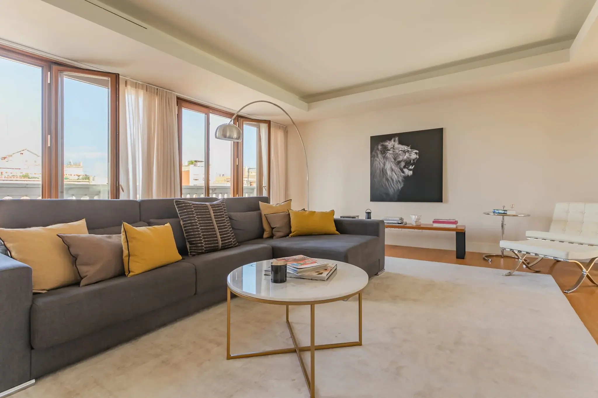 The Contemporary Penthouse